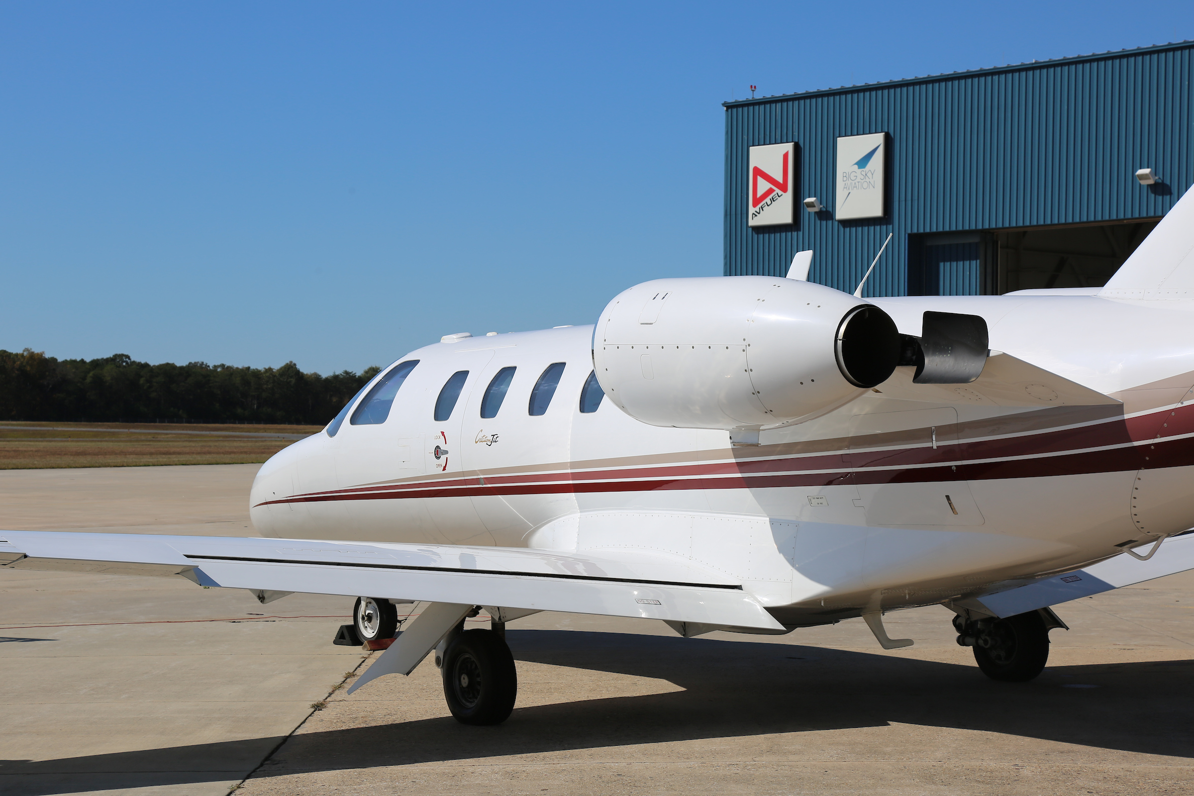 Big Sky operates FBO services at MIV